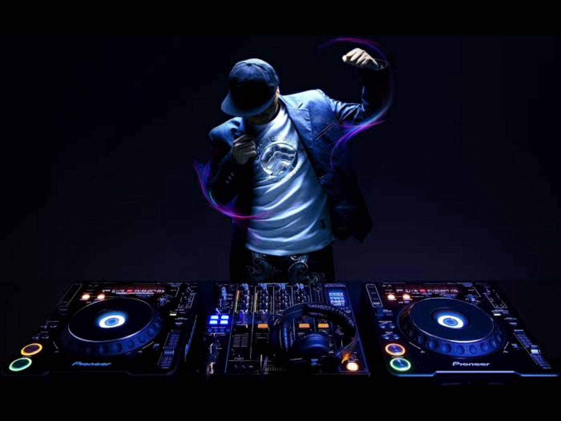 Dj i